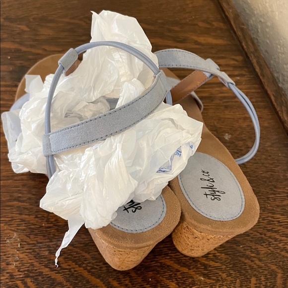 Style & Co strappy wedge sandal light blue size 10.5 - Picture 5 of 8